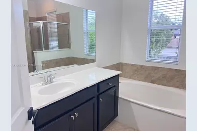 2190 SE 2nd St, Homestead, FL 33033 - Photo 27