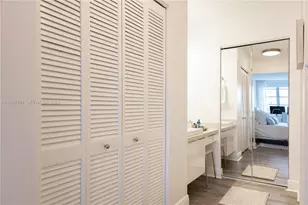 1817 S Ocean Dr, Hallandale Beach, FL 33009 - Photo 25