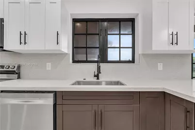 2000 SW 84th Ave, Miami, FL 33155 - Photo 13
