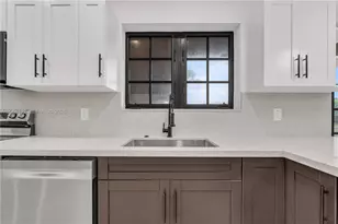 2000 SW 84th Ave, Miami, FL 33155 - Photo 13