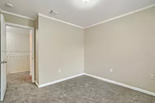 2296 NW 170th Ave, Pembroke Pines, FL 33028 - Photo 19