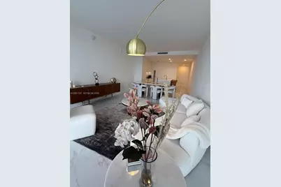 700 NE 24th St #2205, Miami, FL 33137 - Photo 5