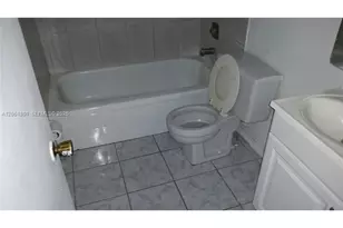 6730 W 26th Ct, Hialeah Gardens, FL 33016 - Photo 11