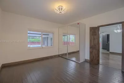 3722 Royal Palm Ave, Miami Beach, FL 33140 - Photo 29