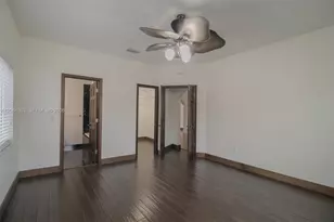 3722 Royal Palm Ave, Miami Beach, FL 33140 - Photo 19