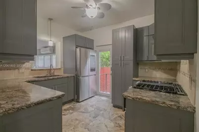 3722 Royal Palm Ave, Miami Beach, FL 33140 - Photo 35