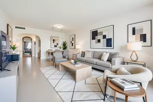 90 Edgewater Dr, Coral Gables, FL 33133 - Photo 15