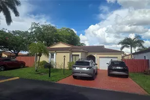 509 SW 87th Pl, Miami, FL 33174 - Photo 1