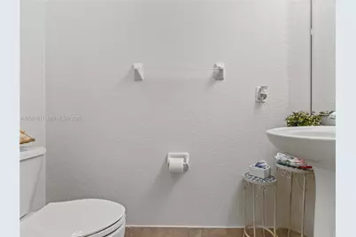 10885 NW 89th Ter #217, Doral, FL 33178 - Photo 27