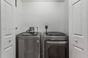 10885 NW 89th Terrace, Doral, FL 33178 - Photo 27