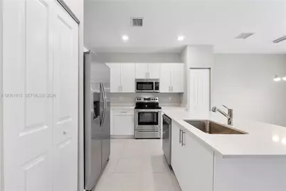 4614 NW 120th Way, Coral Springs, FL 33076 - Photo 9