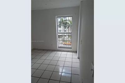 1051 SW 1st St #411, Miami, FL 33130 - Photo 5