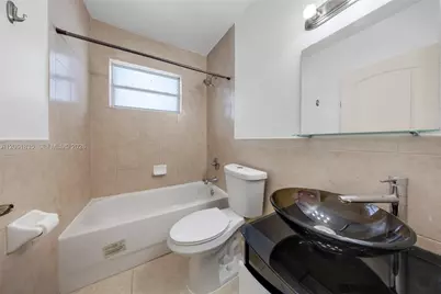 7801 Hispanola Av #4, North Bay Village, FL 33141 - Photo 45