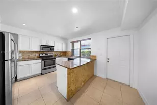7801 Hispanola Ave, North Bay Village, FL 33141 - Photo 5