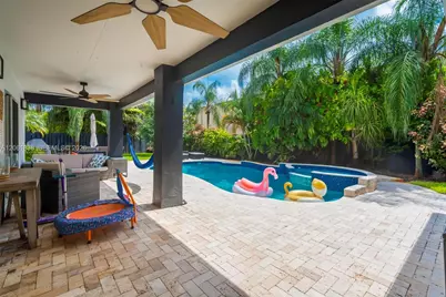 5900 York Ln, Davie, FL 33331 - Photo 37