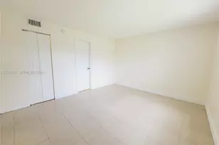 8040 N Colony Cir N, Tamarac, FL 33321 - Photo 11