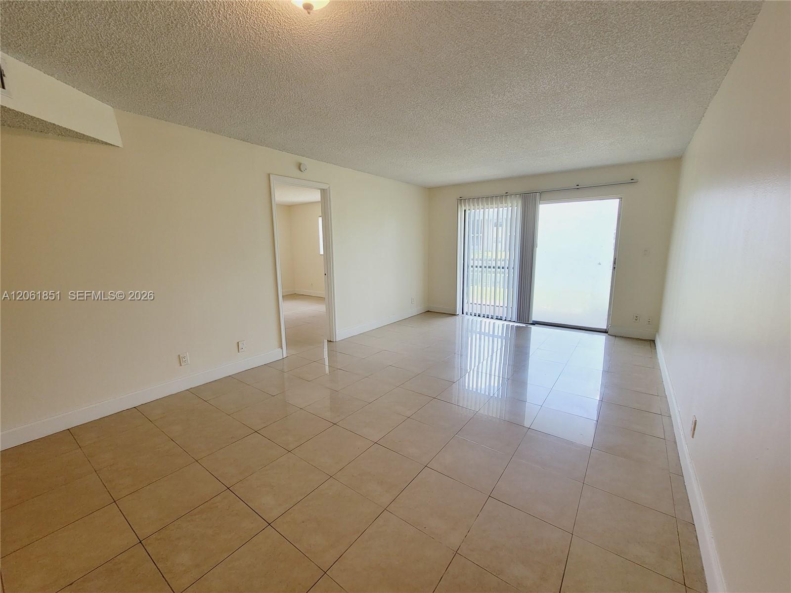 8040 N Colony Cir N #108 - 8040 N Colony Cir N #108, Tamarac, FL 33321 Luxury Property | Jose Angel Pina