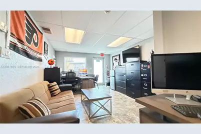 1054 NW 1st Ct, Hallandale Beach, FL 33009 - Photo 11
