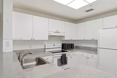 2015 SE 10th Ave #130, Fort Lauderdale, FL 33316 - Photo 25