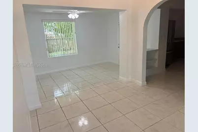 17630 SW 112th Ave, Miami, FL 33157 - Photo 5