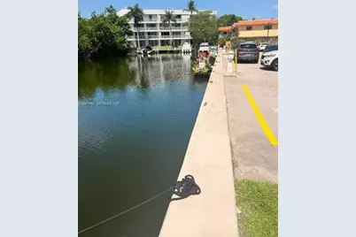 3660 NE 166th St, North Miami Beach, FL 33160 - Photo 13