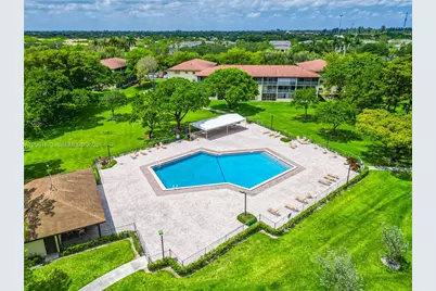 300 SW 134th Way #413E, Pembroke Pines, FL 33027 - Photo 29