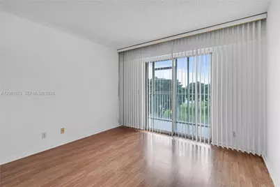 300 SW 134th Way #413E, Pembroke Pines, FL 33027 - Photo 17