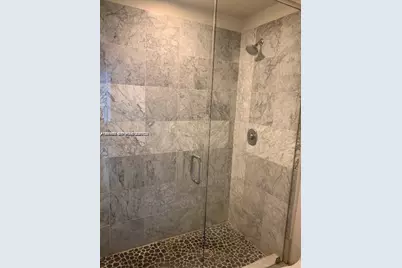 2000 Bay Dr #403, Miami Beach, FL 33141 - Photo 5