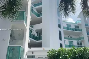 2000 Bay Dr, Miami Beach, FL 33141 - Photo 3