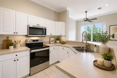 4402 SW 160th Ave #934, Miramar, FL 33027 - Photo 5