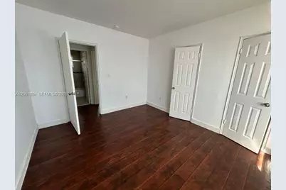 8321 Crespi Blvd #7, Miami Beach, FL 33141 - Photo 9