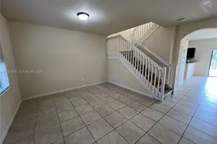 748 SE 32nd Ave, Homestead, FL 33033 - Photo 3