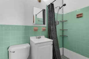 2025 SW 82nd Ct, Miami, FL 33155 - Photo 9