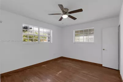 2025 SW 82nd Ct, Miami, FL 33155 - Photo 11