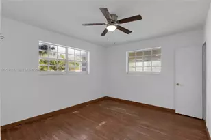 2025 SW 82nd Ct, Miami, FL 33155 - Photo 11