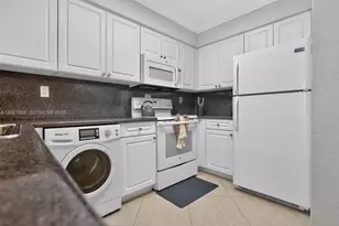 2501 S Ocean Dr, Hollywood, FL 33019 - Photo 29