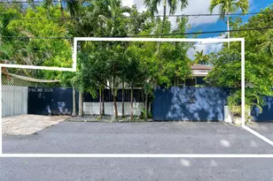 3100 Naomi St, Miami, FL 33133 - Photo 15