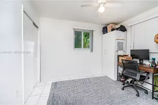 3100 Naomi St, Miami, FL 33133 - Photo 9