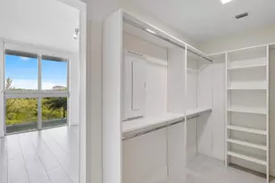 2000 Metropica Wy, Sunrise, FL 33323 - Photo 25
