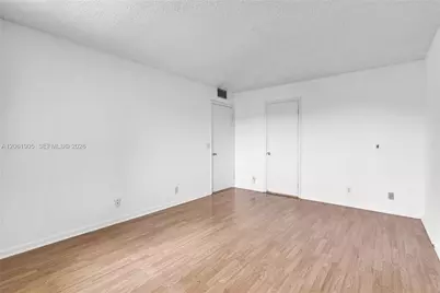 300 SW 134th Way #413E, Pembroke Pines, FL 33027 - Photo 13