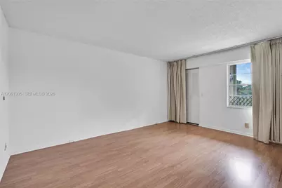 300 SW 134th Way #413E, Pembroke Pines, FL 33027 - Photo 11