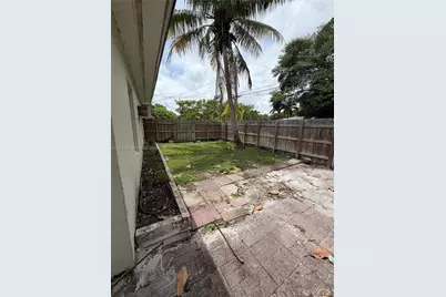 1140 NE 1st Ave #1140, Fort Lauderdale, FL 33304 - Photo 9