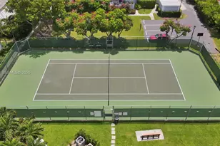 224 Seaview Dr, Key Biscayne, FL 33149 - Photo 45