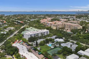 224 Seaview Dr, Key Biscayne, FL 33149 - Photo 25