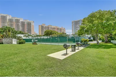 224 Sea View Dr #104, Key Biscayne, FL 33149 - Photo 7
