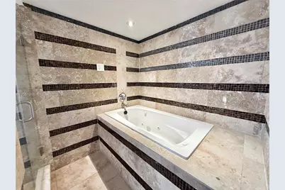 1770 NE 191st St #717-1, Miami, FL 33179 - Photo 9