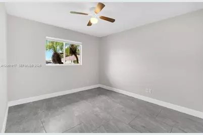 909 Sally Ave NE, Lehigh Acres, FL 33971 - Photo 27