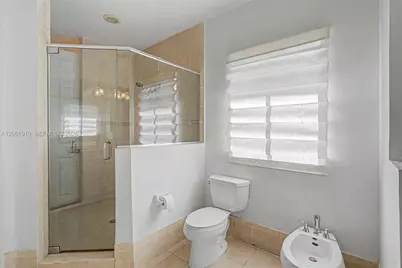 7926 SW 195th Ter, Cutler Bay, FL 33157 - Photo 19