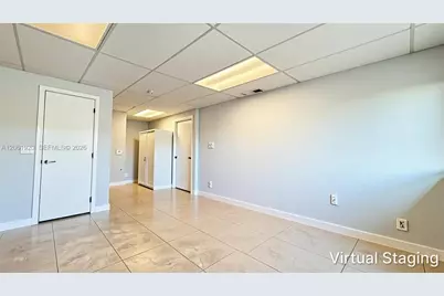 1060 NW 1st Ct, Fort Lauderdale, FL 33009 - Photo 15