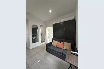 2230 NW 6th St #C, Miami, FL 33125 - Photo 13